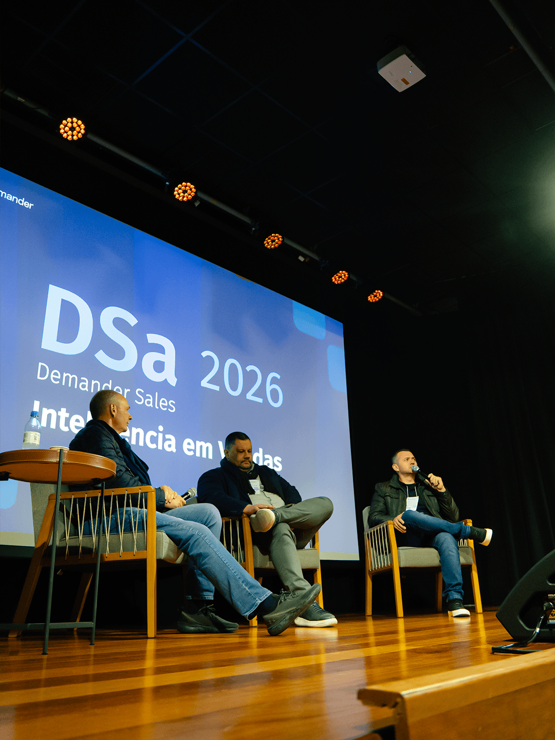 DSC070